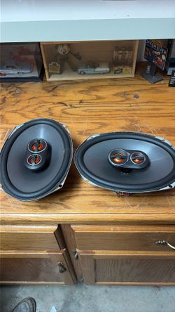 6x9 JBL speakers