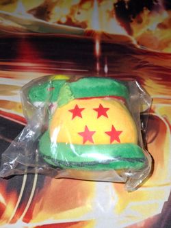 ANIME DRAGONBALL Z SHENRON KEYCHAIN/ BACKPACK HANGER PLUSH TOY WITH 4 STARS...NEW...ADULT OWNED AND KEPT IN A SMOKE FREE HOME...$10 FIRM...