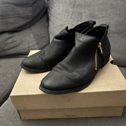 UGG Mini Black Boots