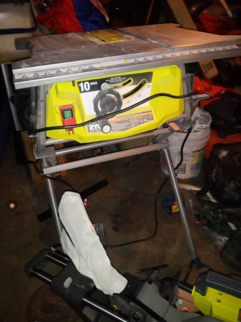 Portable Table Saw