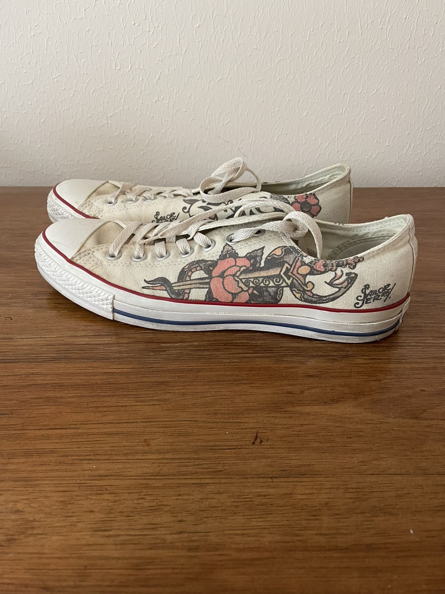 Converse All Star Men’s Sneakers In Size 10