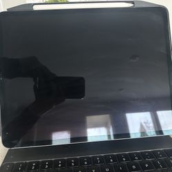 12.9- Inch iPad Pro With Pen  (keyboard Not Included) $200 For Keyboard Case