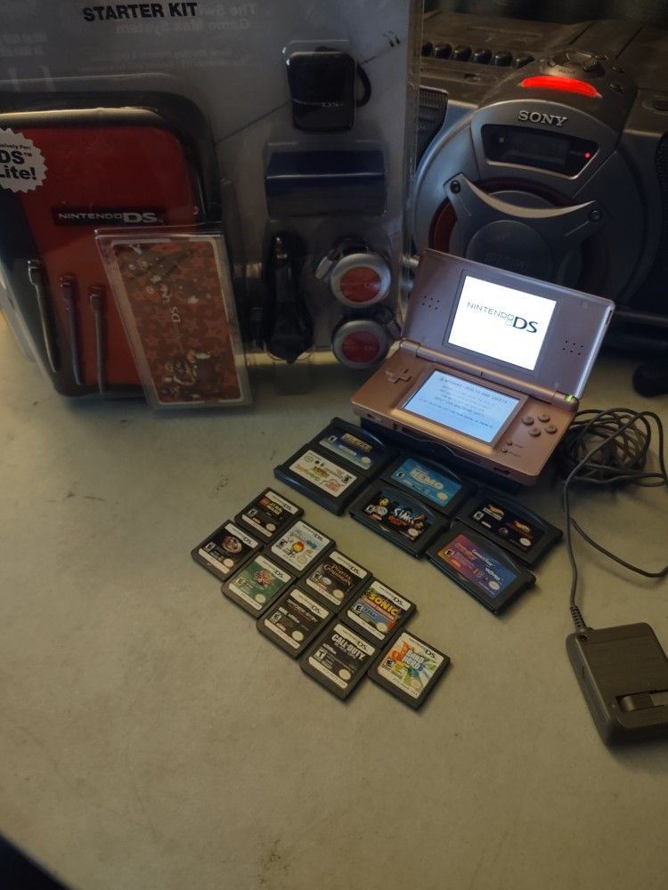 Nintendo DS Lite 15 Games Cartridges 28 Games In Total Charger Brand New Starter Kit Will Not Separate All Tested And Works Amazing