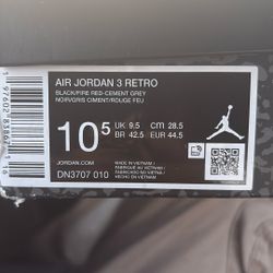 Air Jordan 3’s Cement Grey