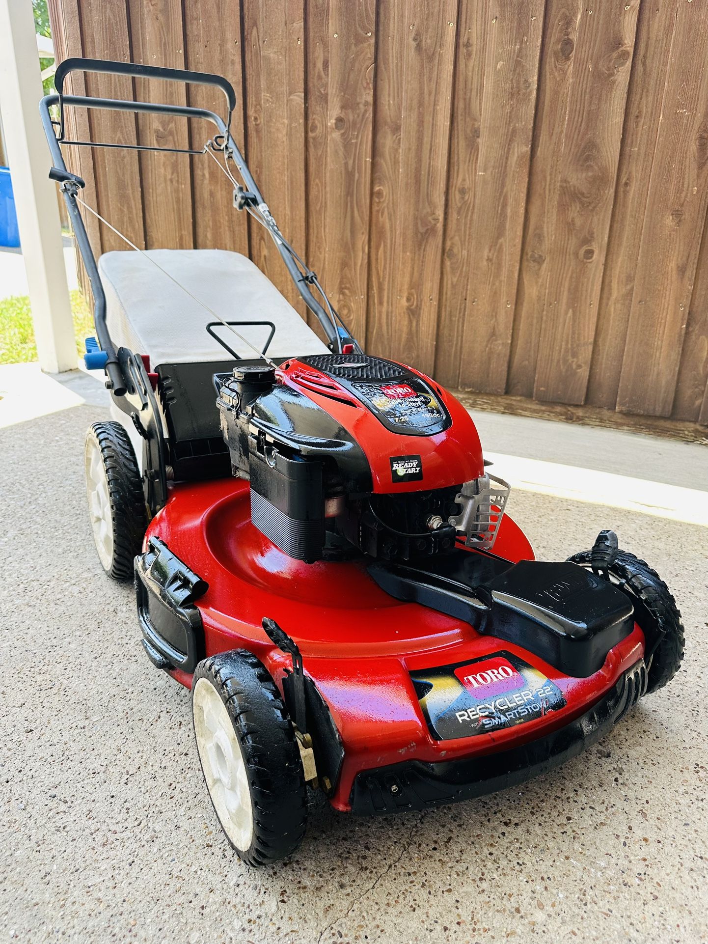 TORO Recycler 22" Self Propelled Lawnmower 190cc FWD