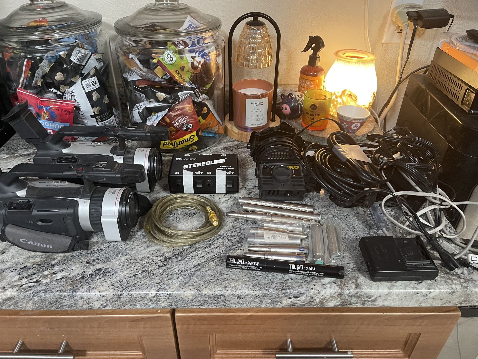 Vintage Camcorders ,and lots of extra stuff