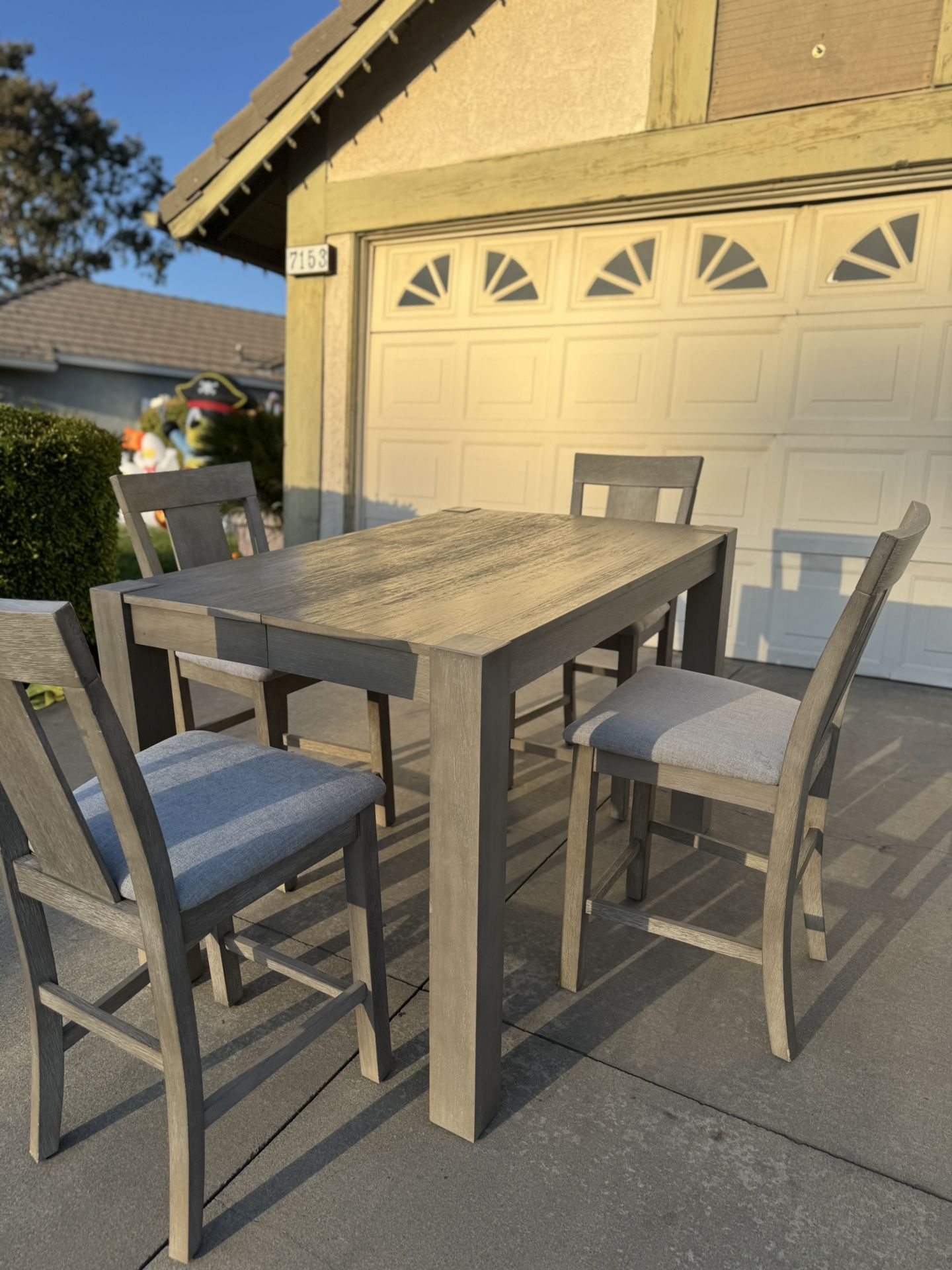Rustic Dining Table With 4 Chairs
