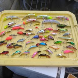 Fishing Lures Deep Divers And Rattles