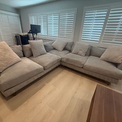 Sectional Couch 