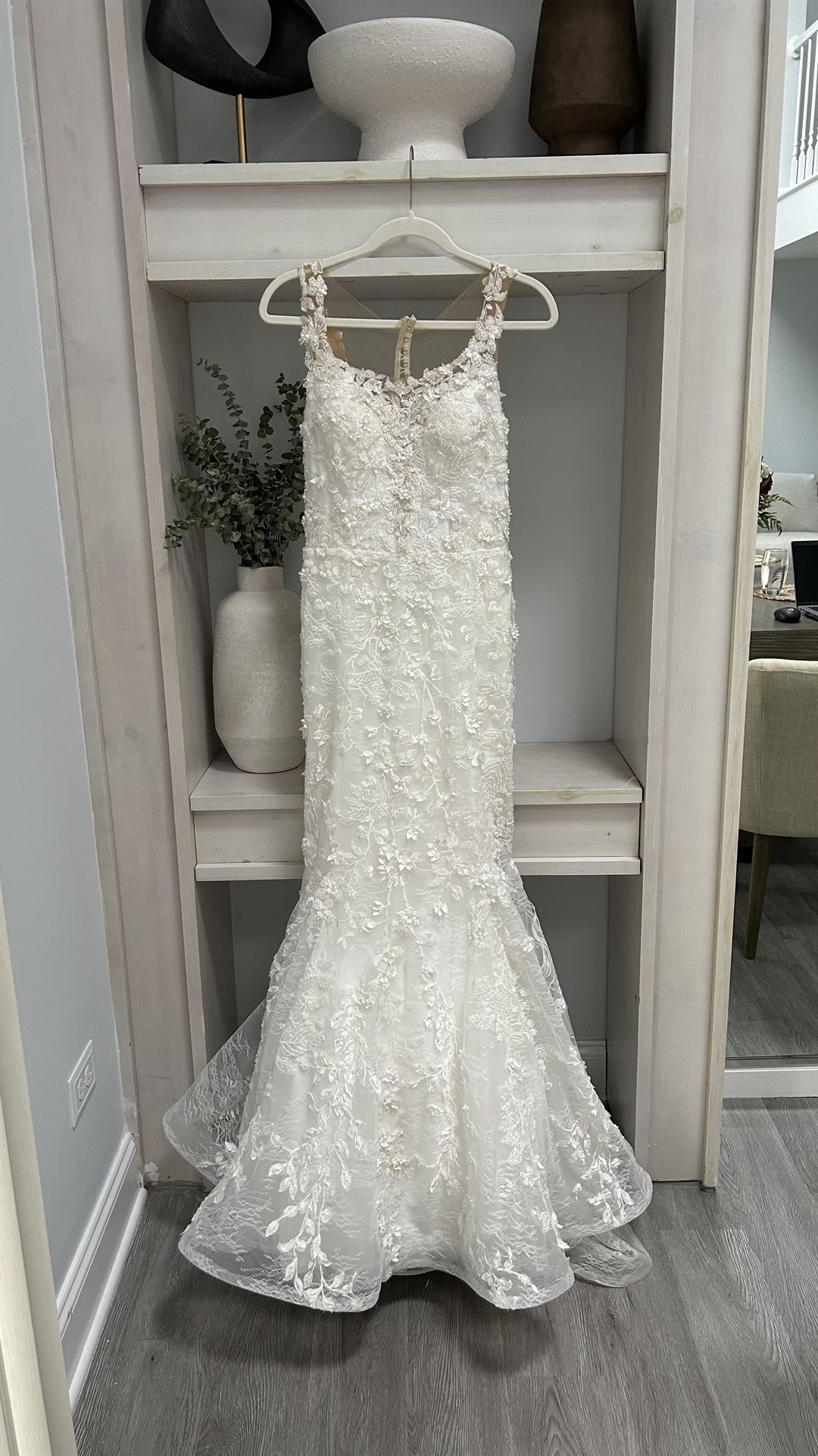 Wedding Dress & Veil