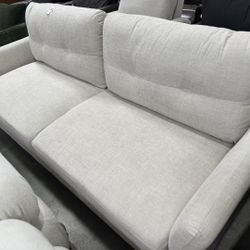 78”Cotton and linen sofa，$280