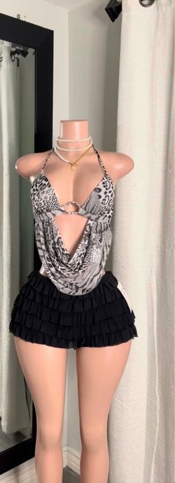 Cute leopard print shirt