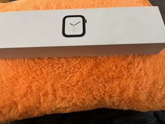 Apple Watch Series 4 44mm GPS + CEL