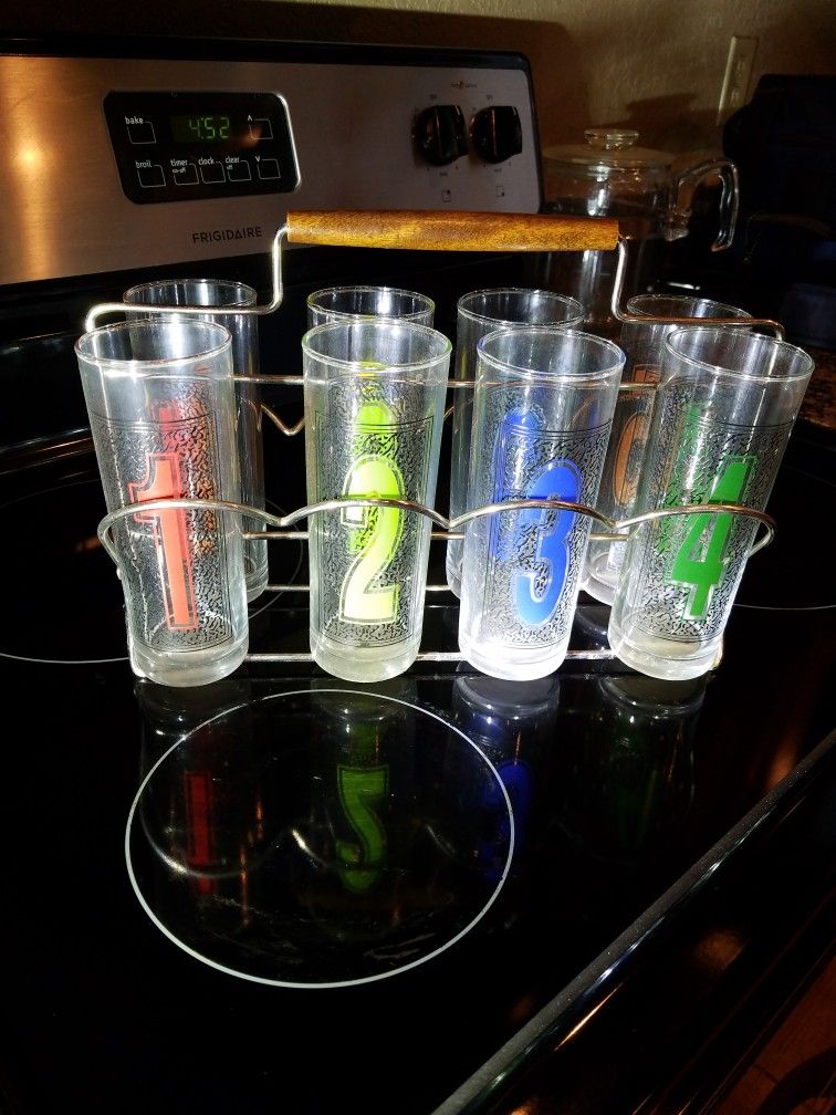 Vintage Drink Glassware Set