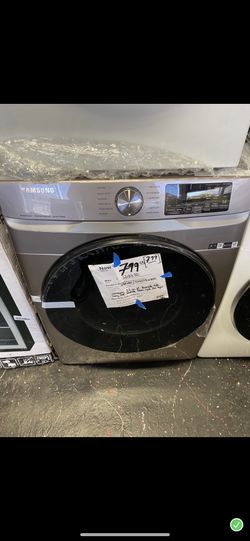 New Samsung - 7.5 cu. ft. Smart Gas Dryer with Steam Sanitize+ - Champagne