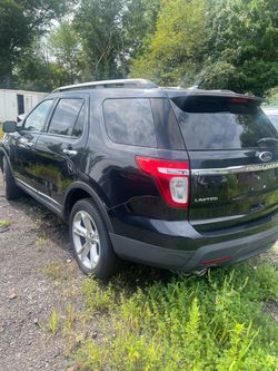 2015 ford explorer PARTS ONLY