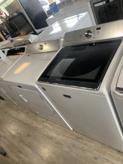 MayTag Top load Washer And Dryer Set