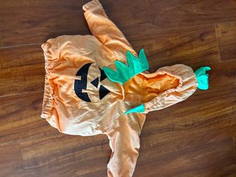 Halloween Costume - Baby Pumpkin