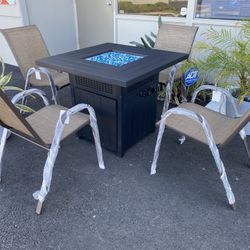 Brand New Patio Set Fire Pit Propane 
