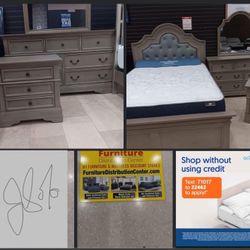 QUEEN FLOOR MODEL BED AND NIGHTSTAND FOR $450! WOW! 
