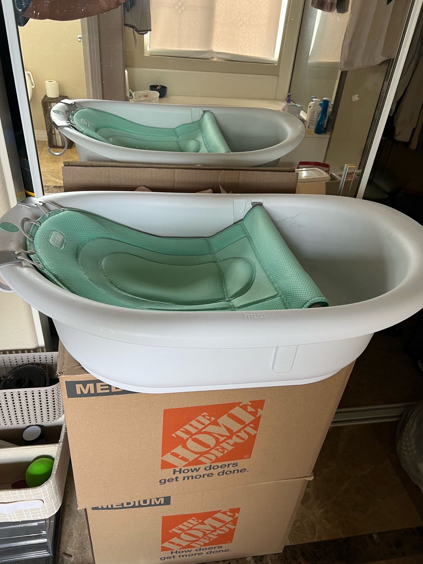 Frida Baby Bath Tub
