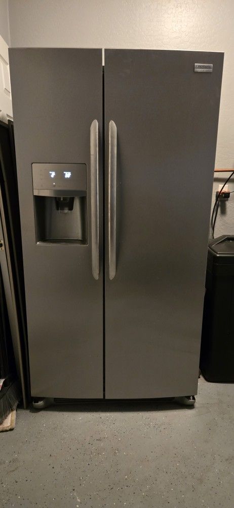 Fridgaire Working Order $200