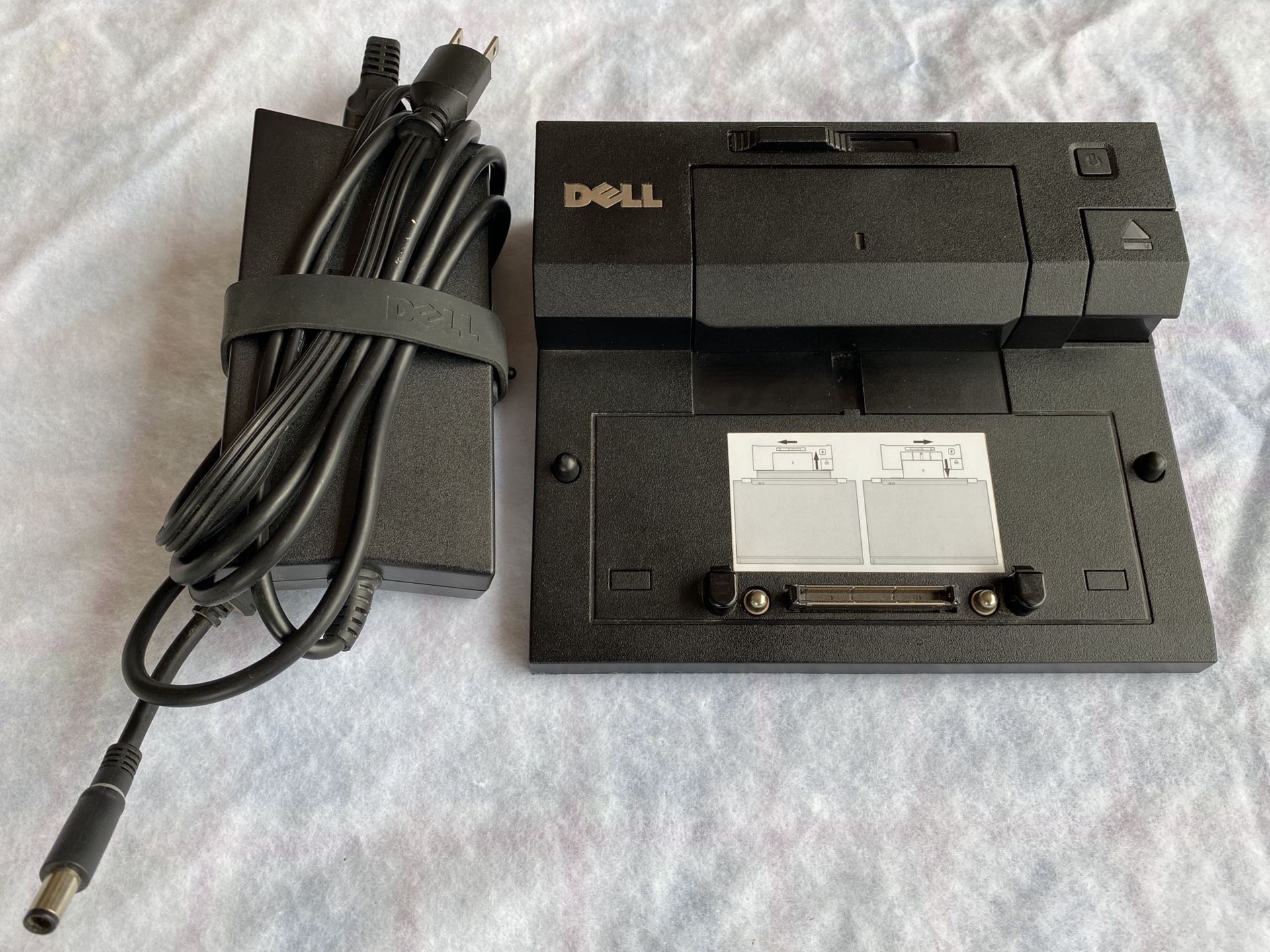 Dell Latitude E Series PR03X Docking Station E-Port With FA130PE-00 AC adapter