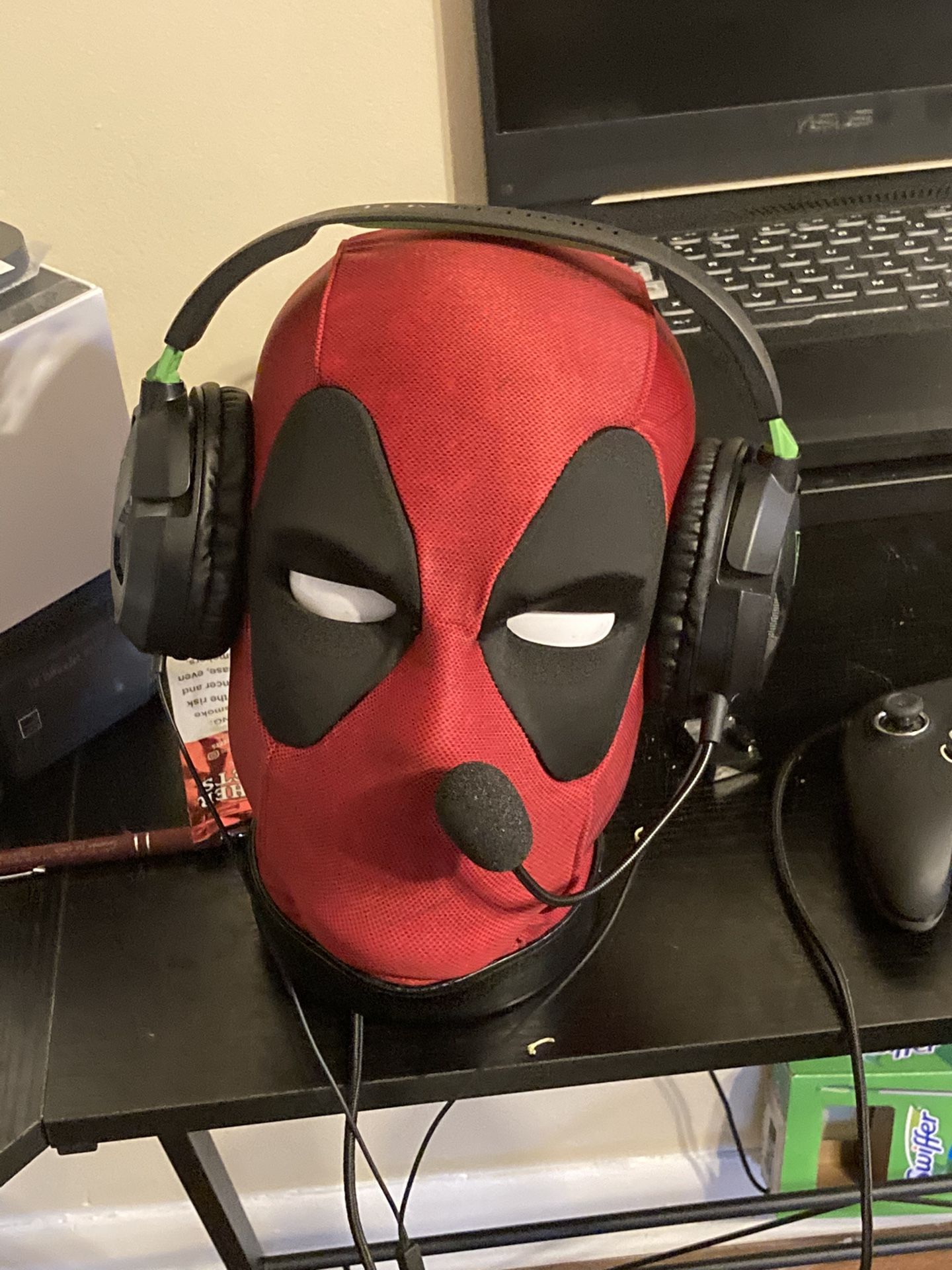 Talkin Deadpool Head