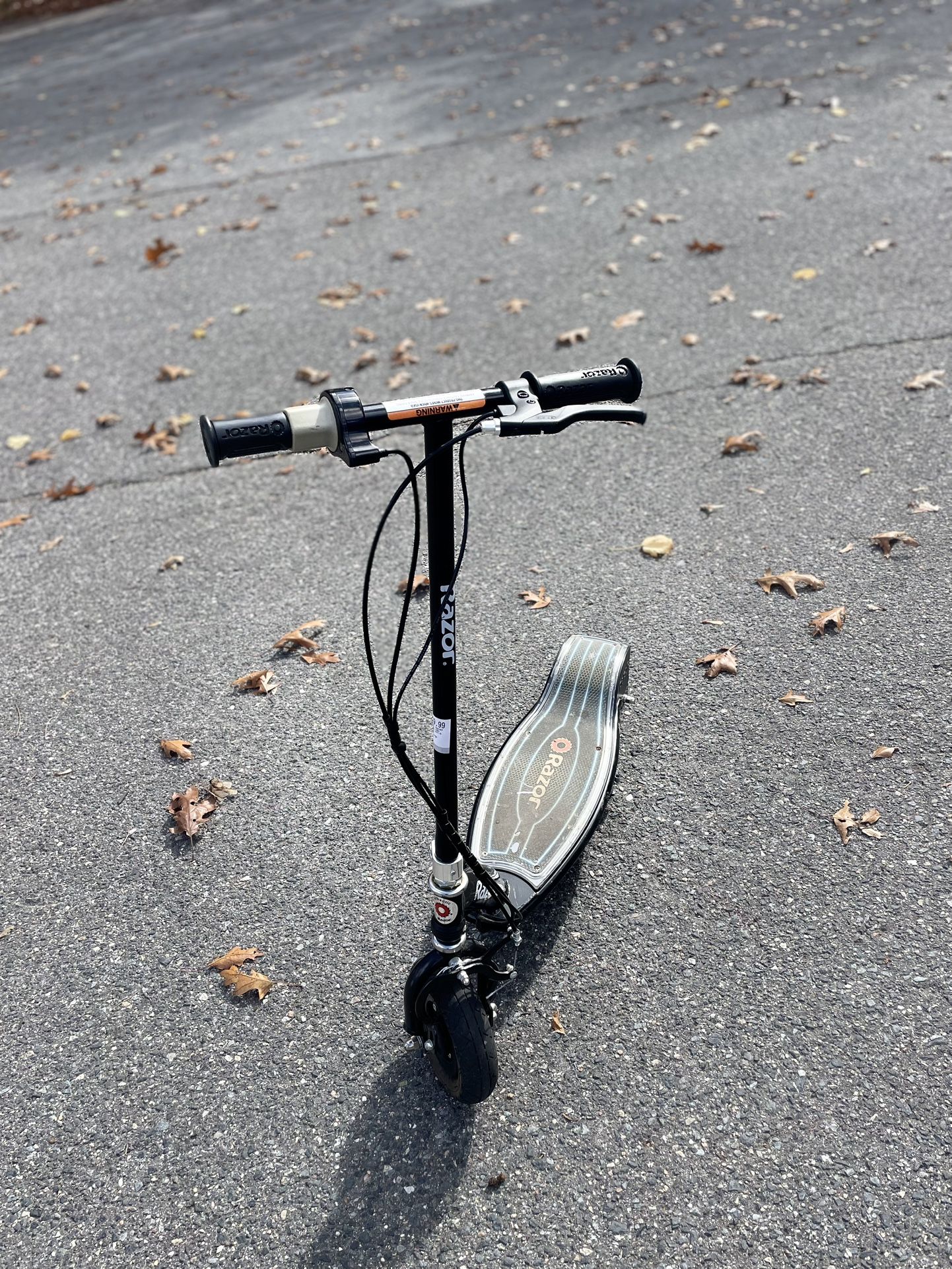 E100 Electric Scooter