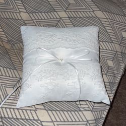 Wedding ring pillow 