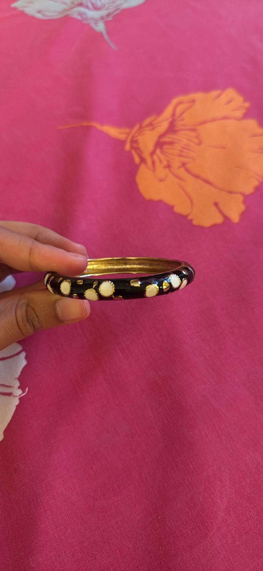 Jui Long Xing Bracelet (White circle pattern)