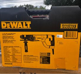 DeWalt D25263K SDS Plus Rotary Hammer Kit