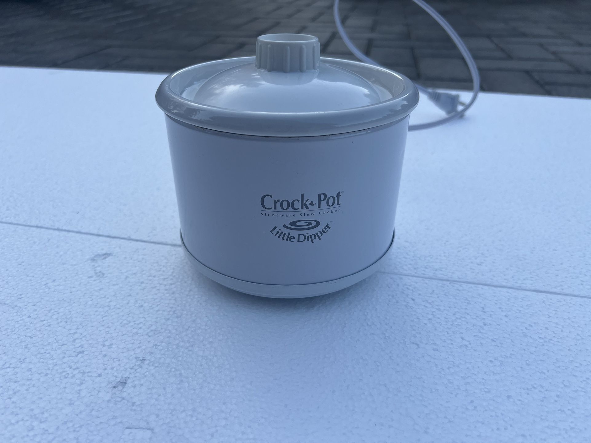 Mini Crock Pot | New | Little Dipper