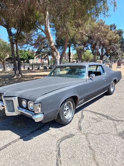 1970 Pontiac Grand Prix model SJ v8 motor 15"rally wheels 5x4.75