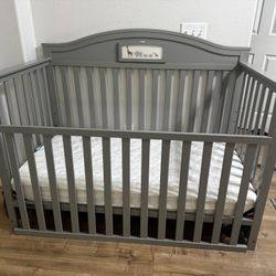 3 In 1 Crib 