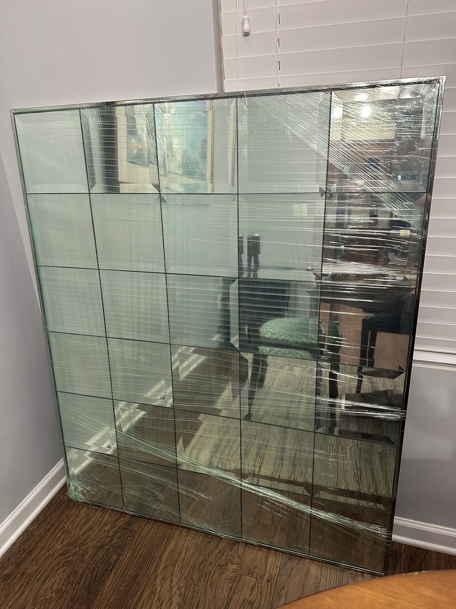*Moving Sale!* Large mirror with square design - very heavy duty