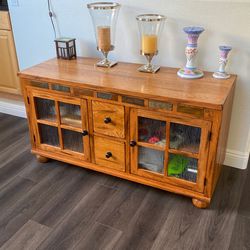 Ashley Console