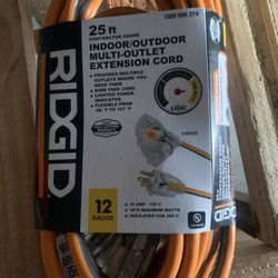Multi-outlet 25ft Extension Cord 