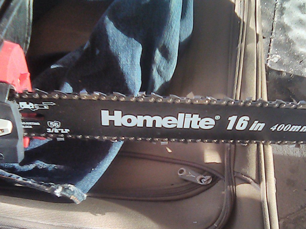 Homelite Electric Chainsaw 16"