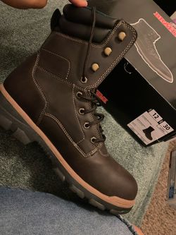 Size 12 men steel toe boots