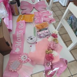 free baby shower decor for baby girl 