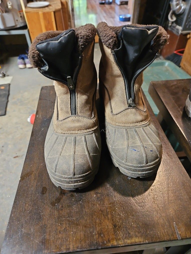 Sorel Women's Size 9