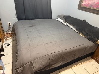 Box y Colchon memory foam king size