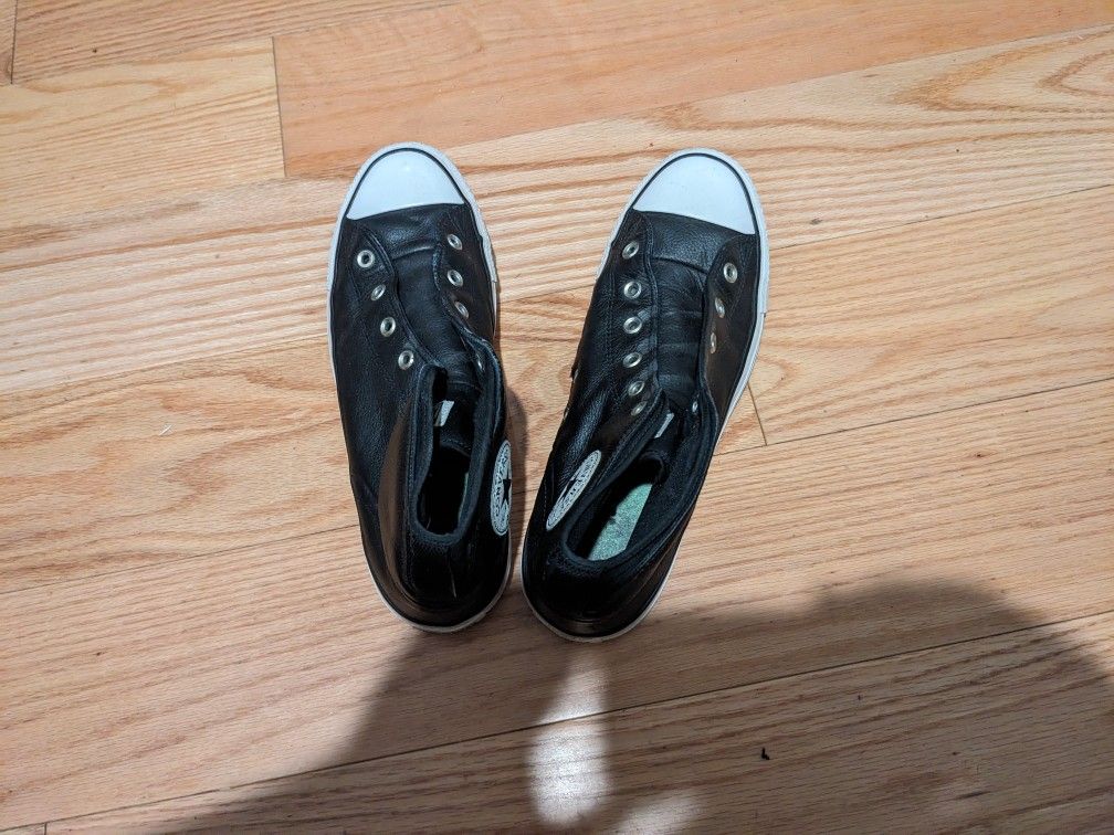 Leather Chuck Taylor All-Stars - Size Men's 9.5