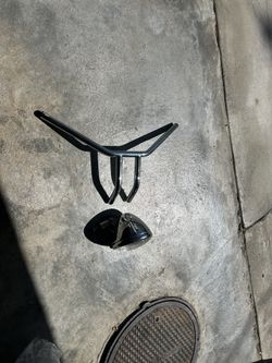 Handlebar And light