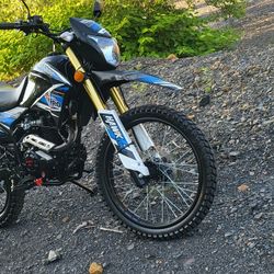 Hawk 250