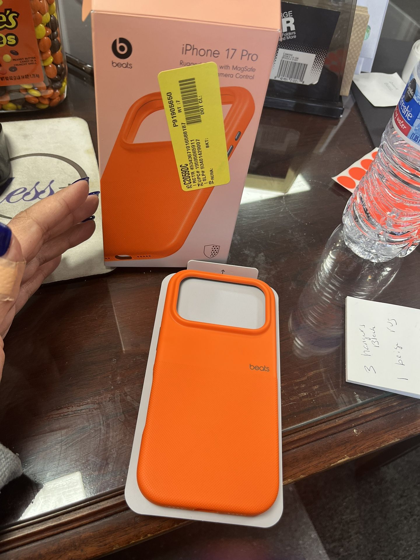 BRAND NEW - Beats iPhone 17 Pro Rugged Case with MagSafe and Camera Control – Sierra Orange