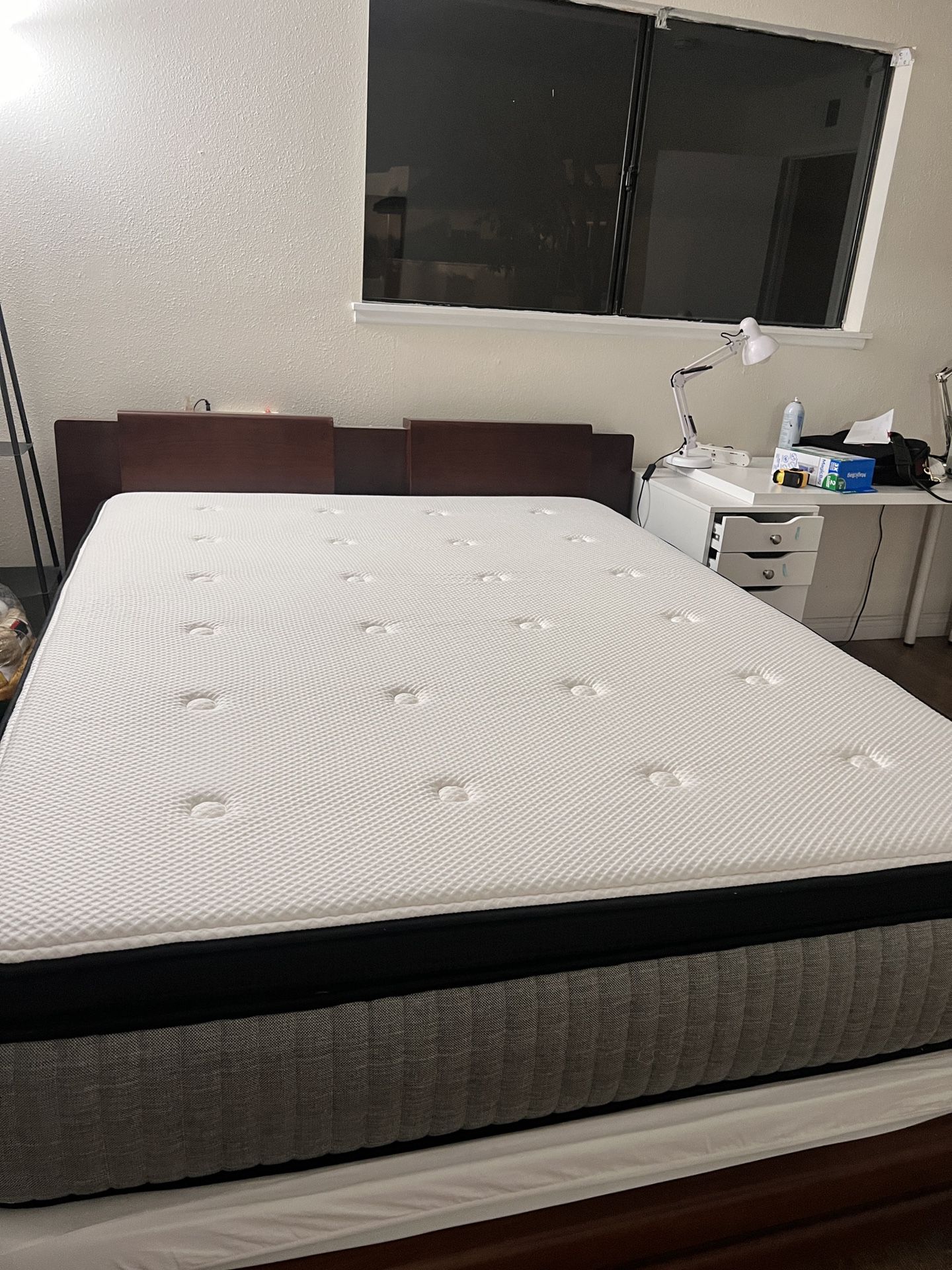 Sturdy Wood Bed Frame(incl. mattress)