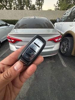 Llaves de autos / car keys and remotes