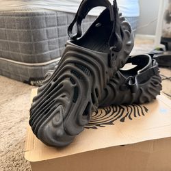 SaleheBembury x Crocs “Black”